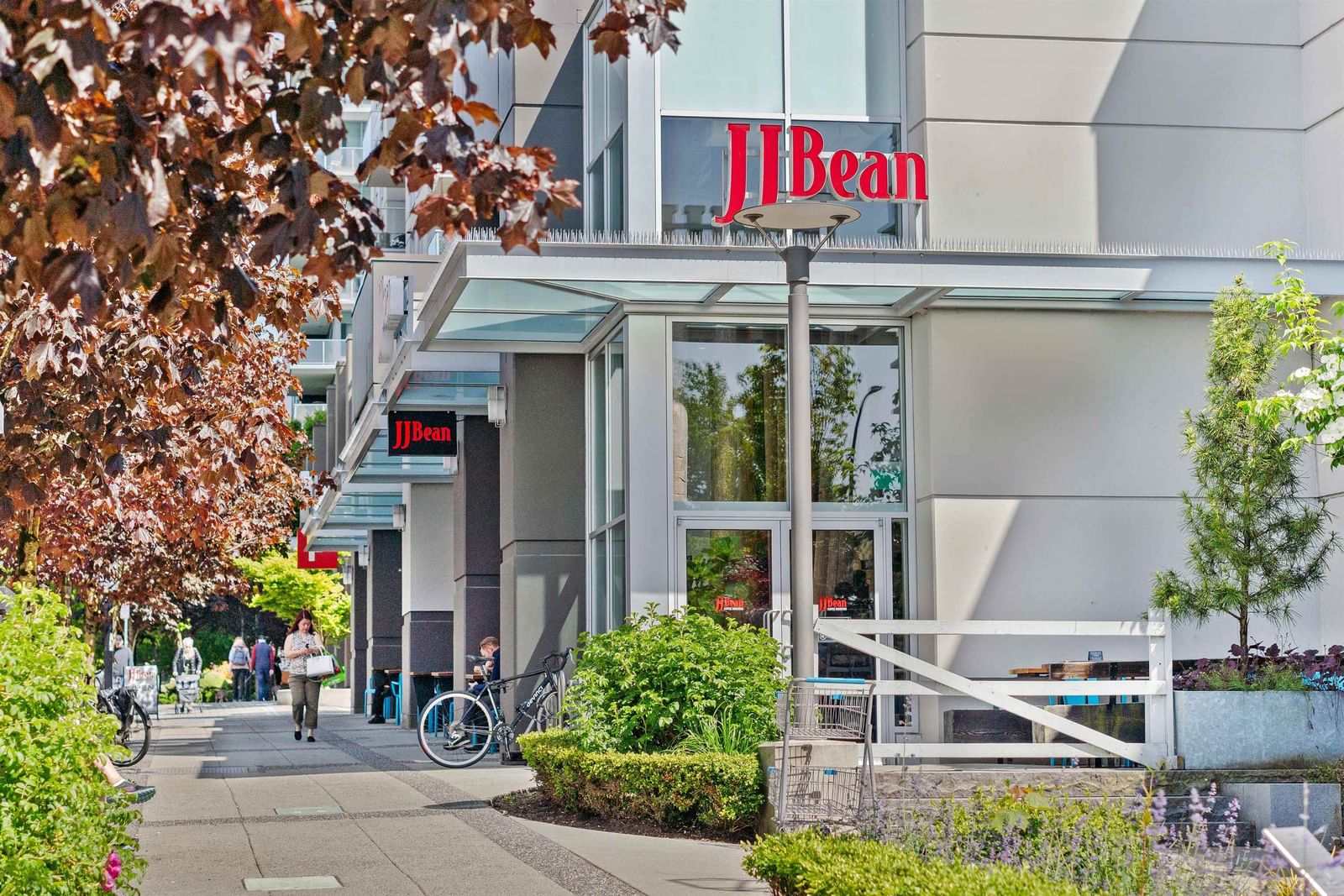 Listing Image 37