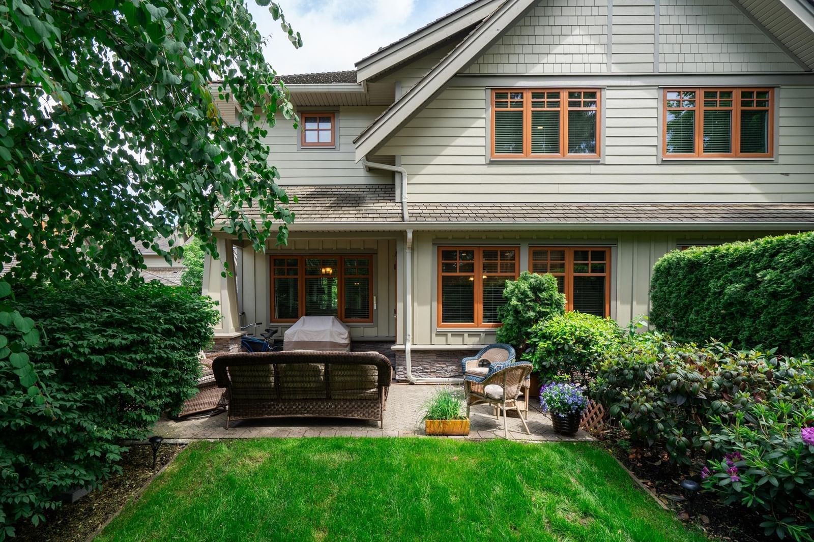 Listing Image 19