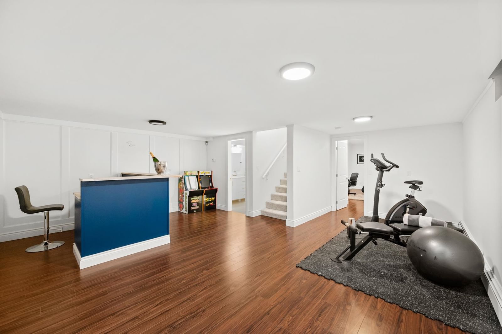 Listing Image 18