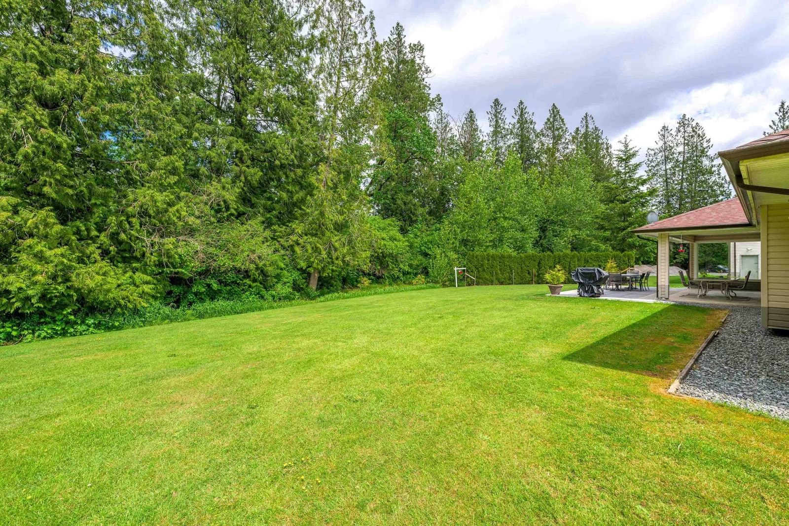 Listing Image 36