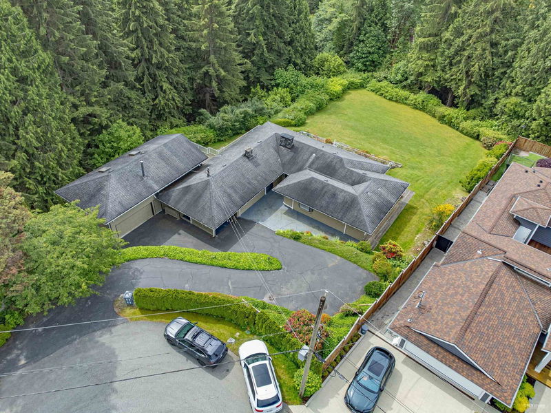 630 Holmbury Place, West Vancouver, British Columbia (MLS R2887290)