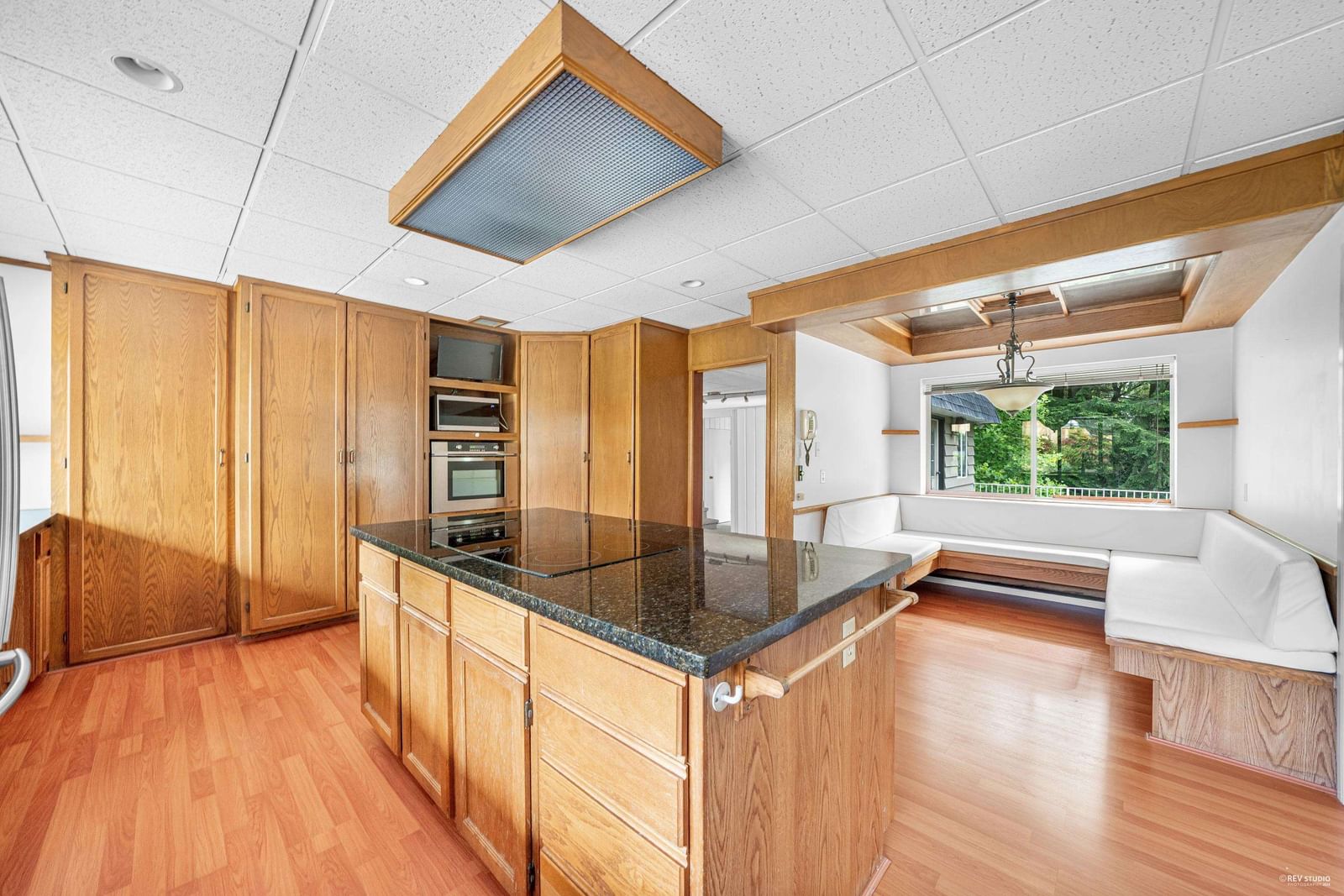 Listing Image 19