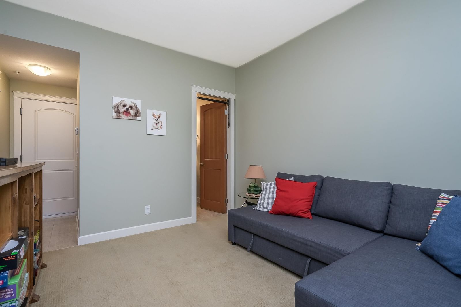 Listing Image 17