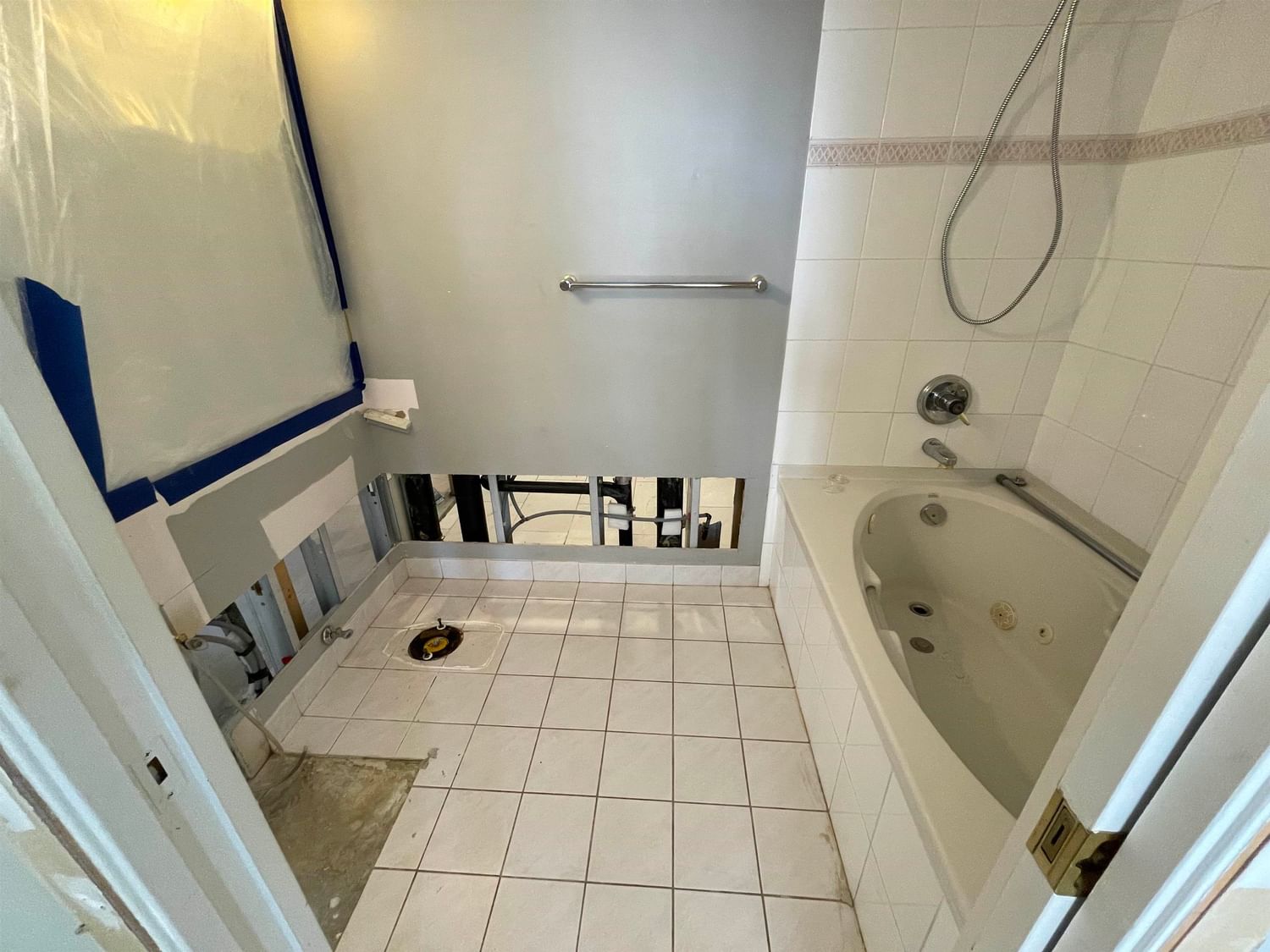 Listing Image 13