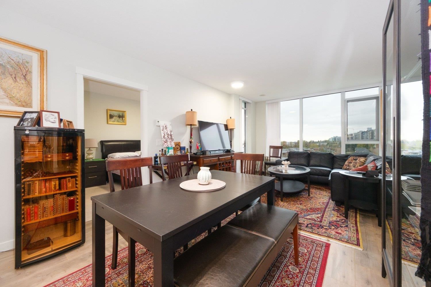 Listing Image 13