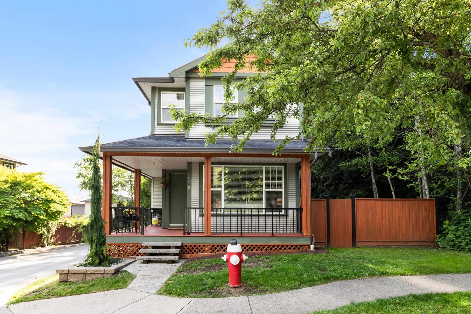 Listing Image 1