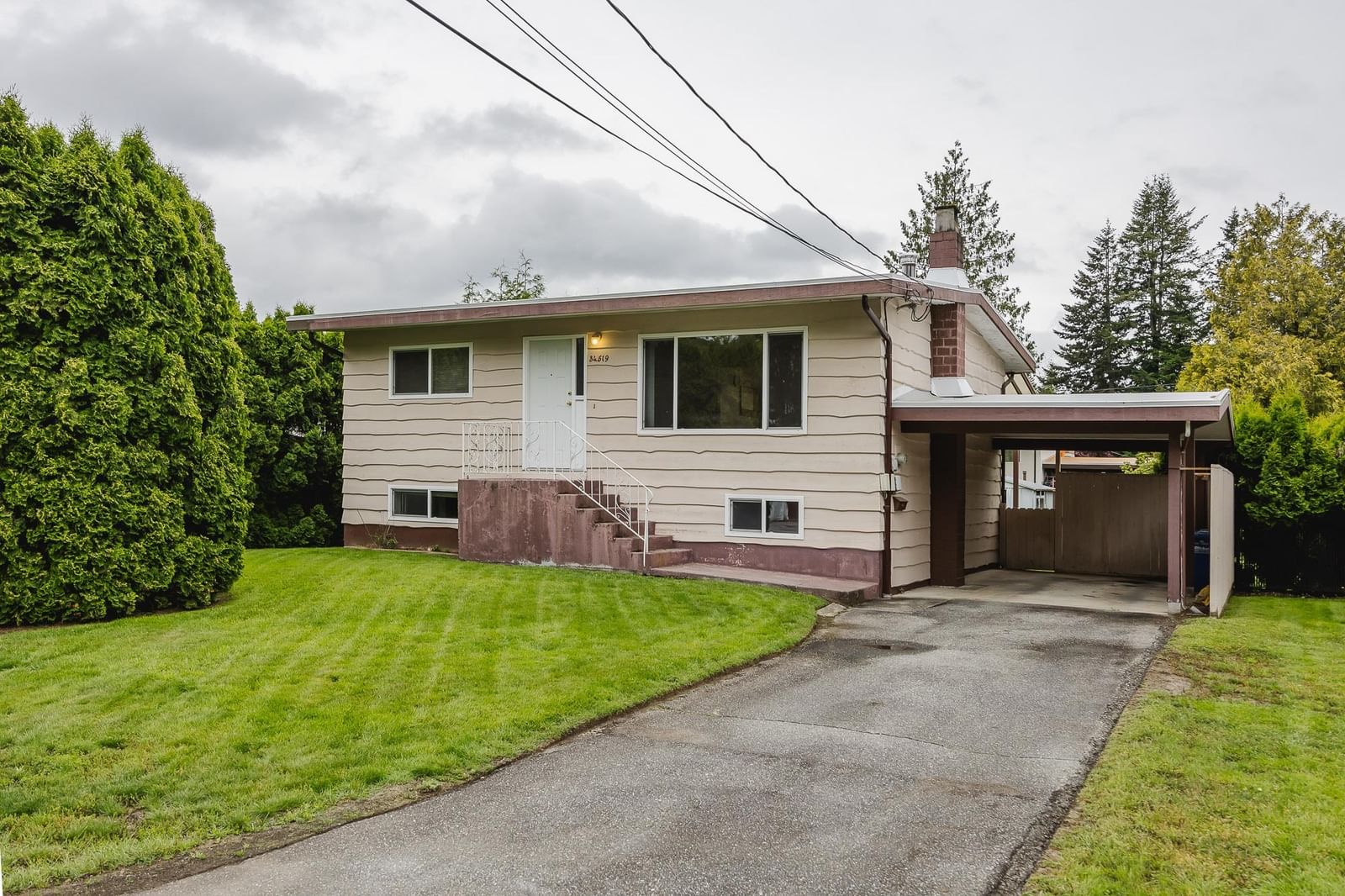 Listing Image 1