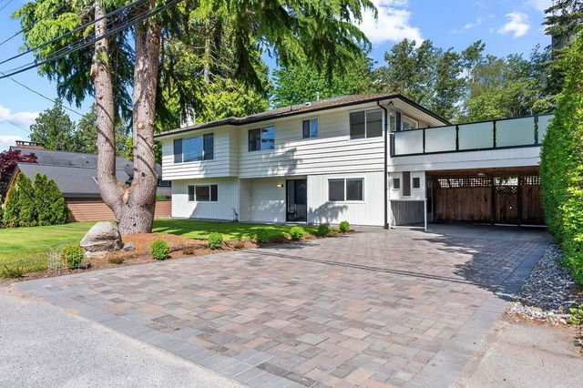 1182 Walalee Drive