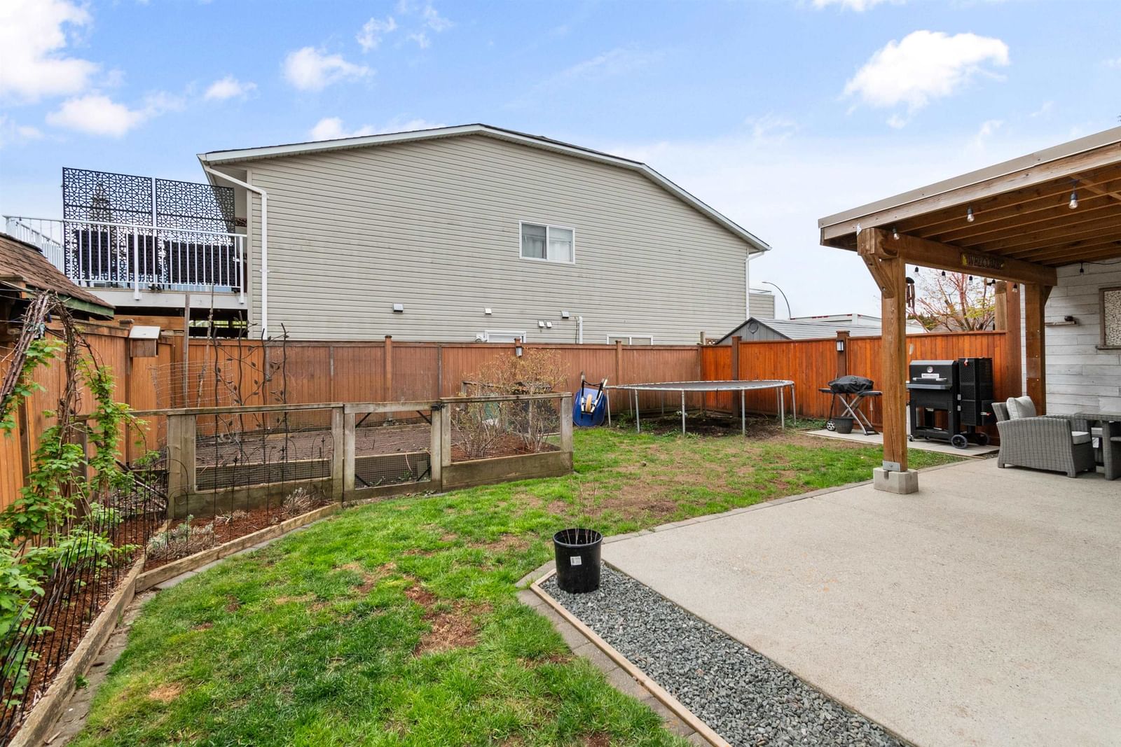 Listing Image 33