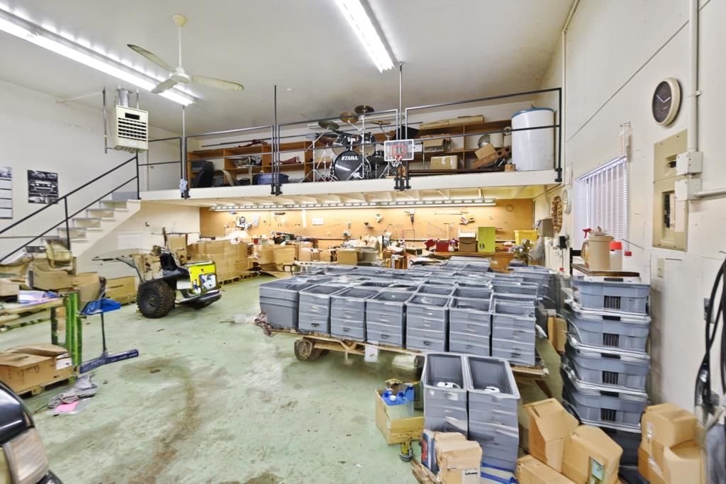 Listing Image 32