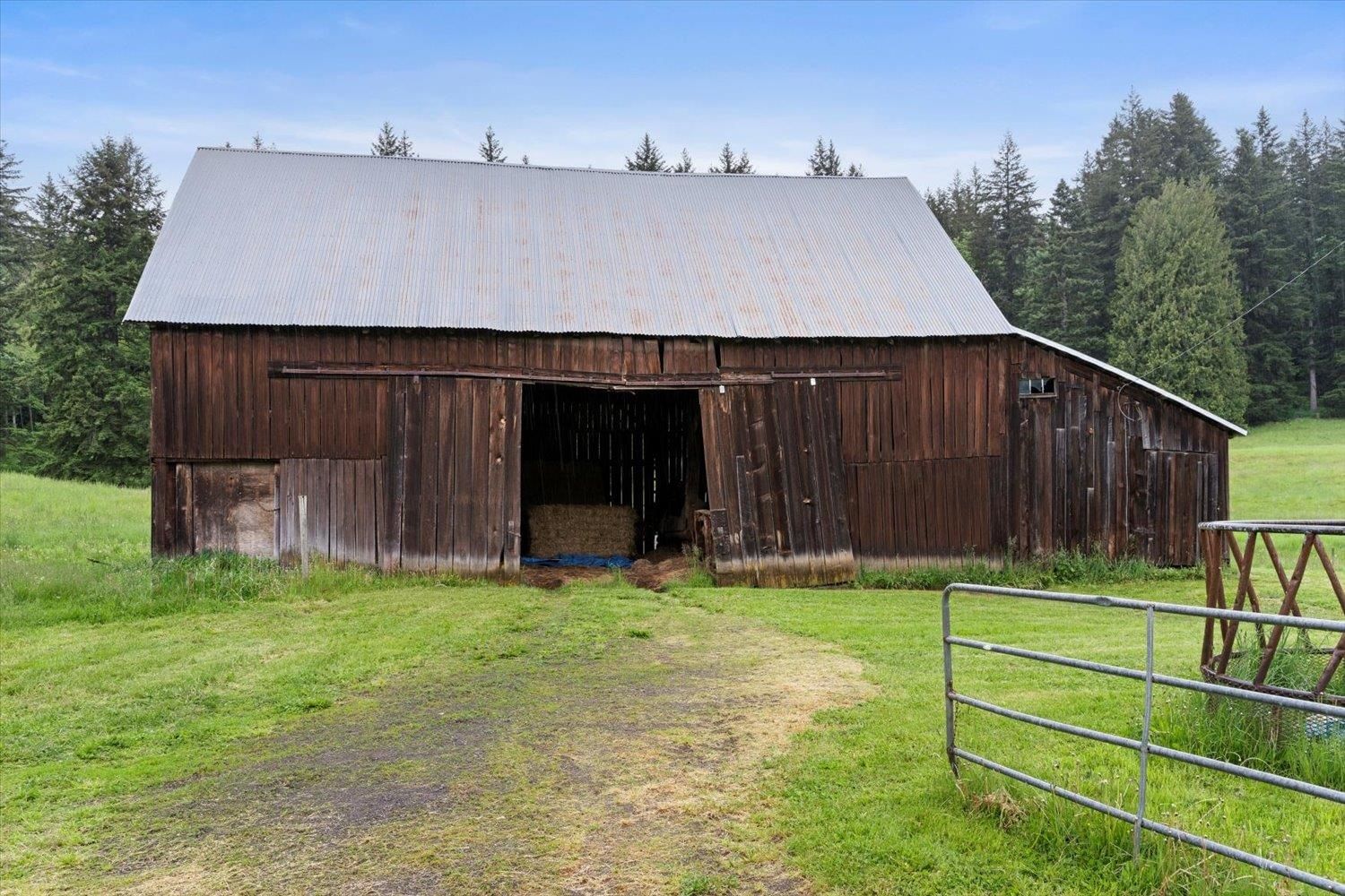 Listing Image 26