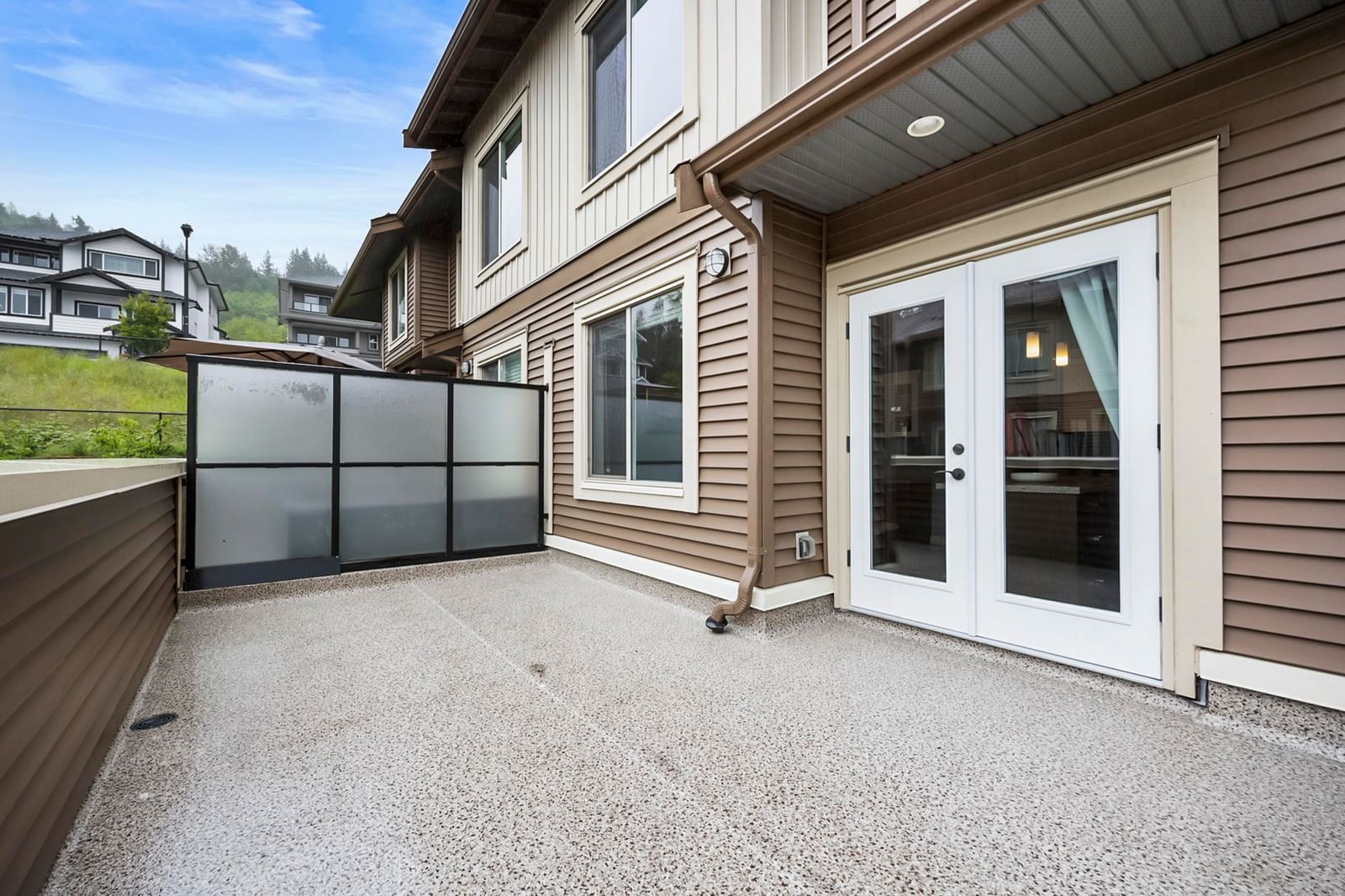 Listing Image 27