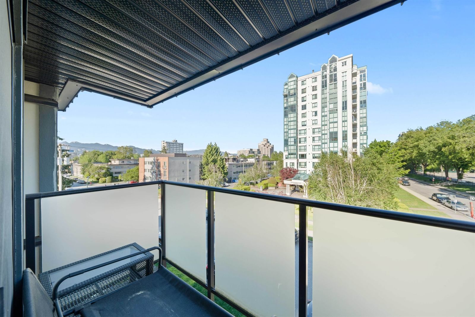 Listing Image 22