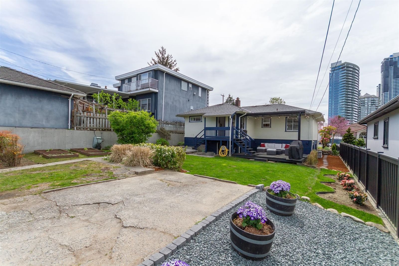 Listing Image 20