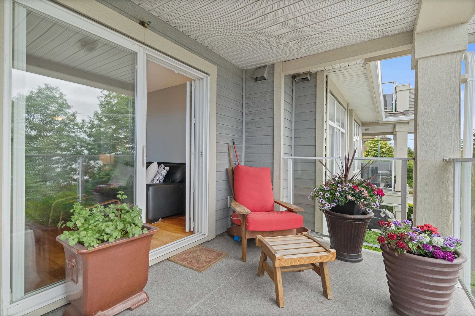 Listing Image 17