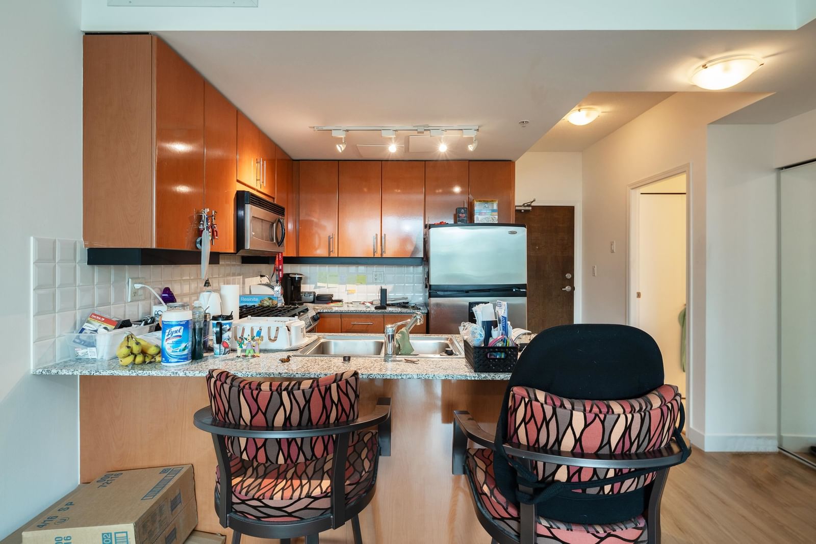 Listing Image 9