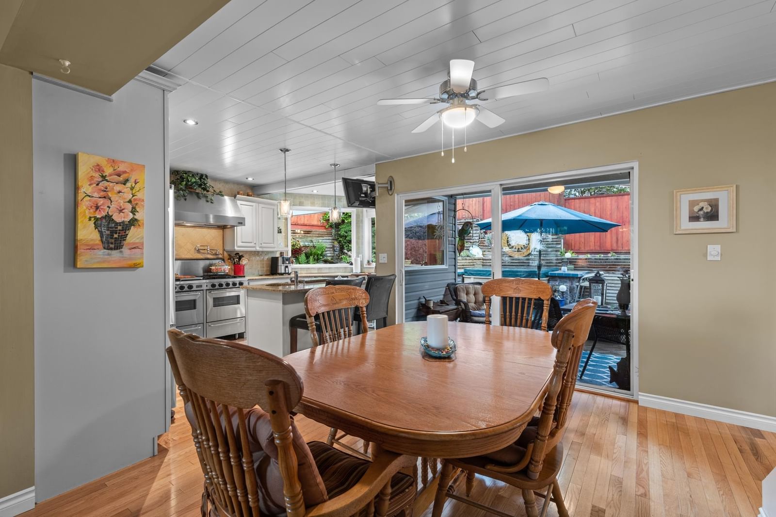 Listing Image 15
