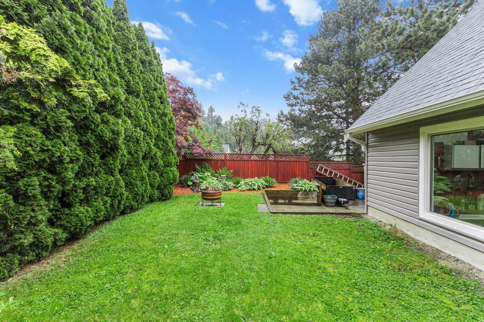 Listing Image 32