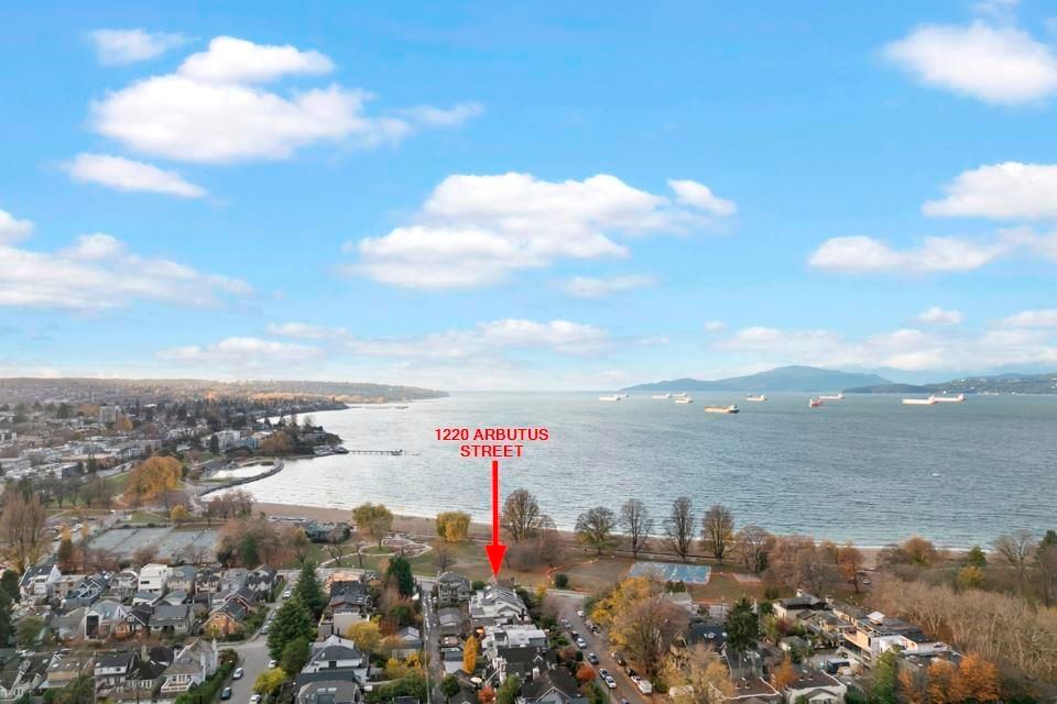 Listing photo 4