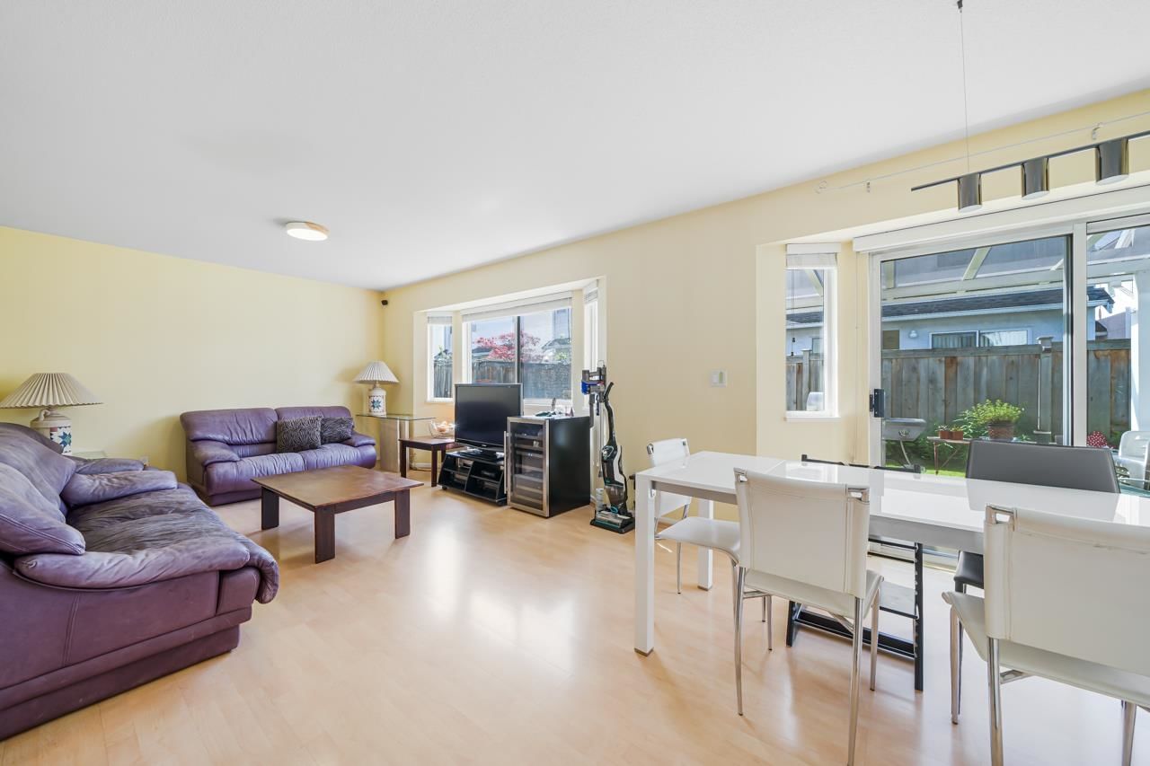 Listing Image 5