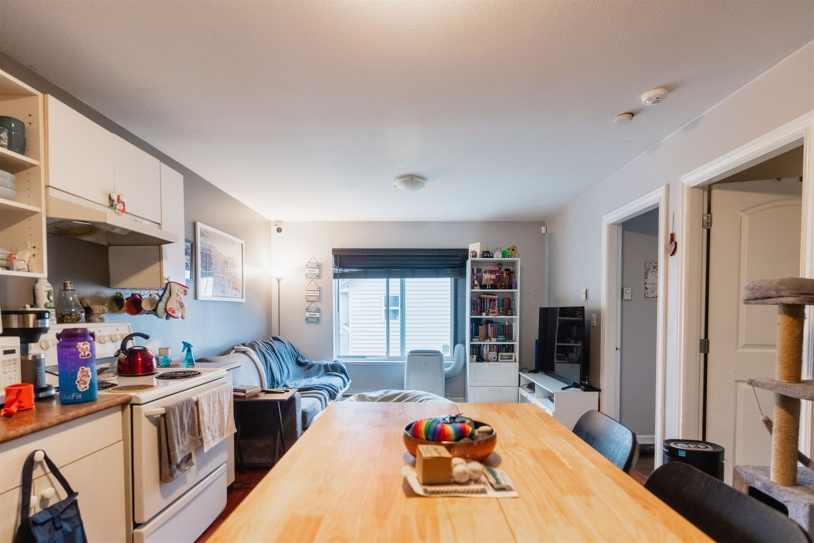 Listing Image 17