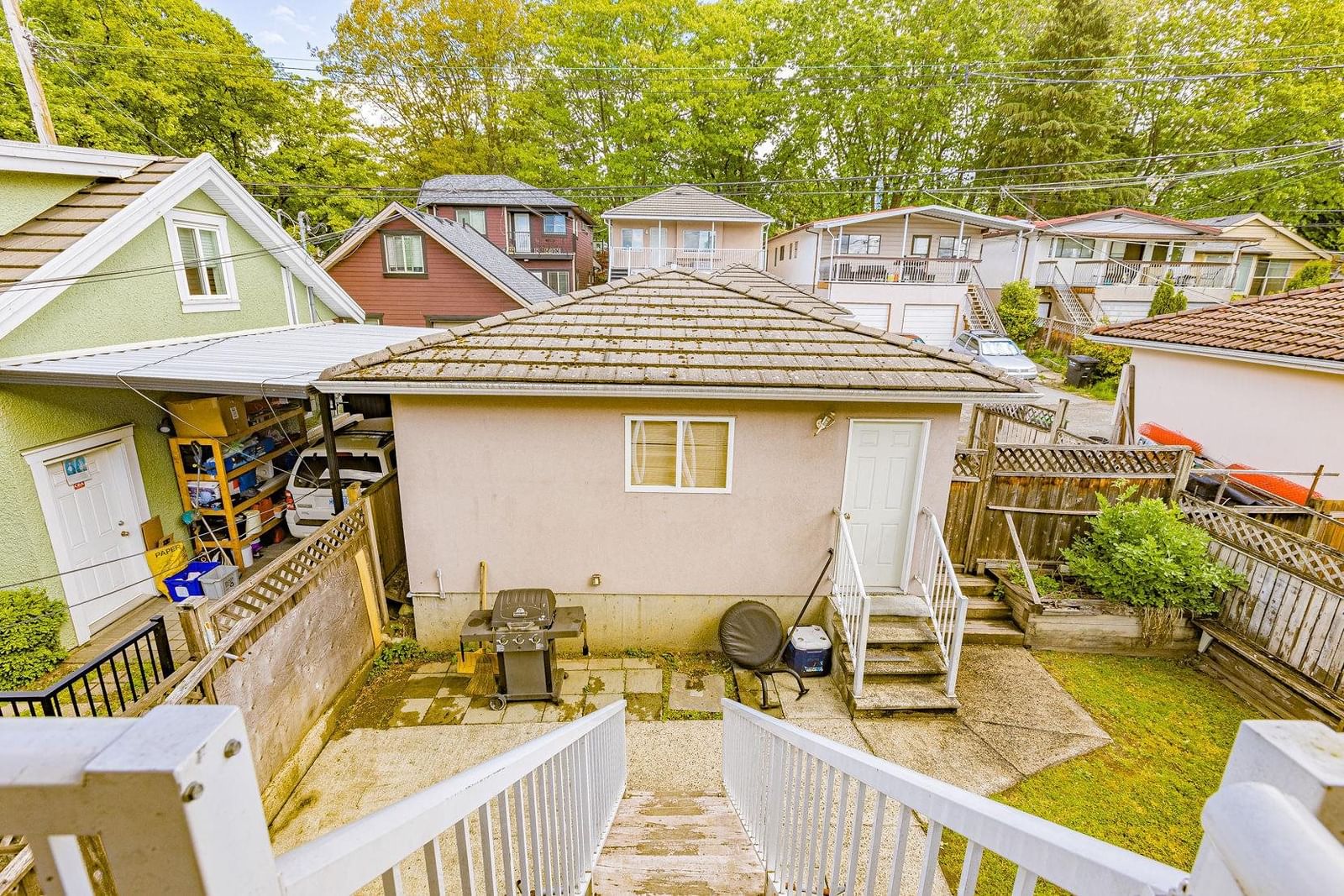 Listing Image 20