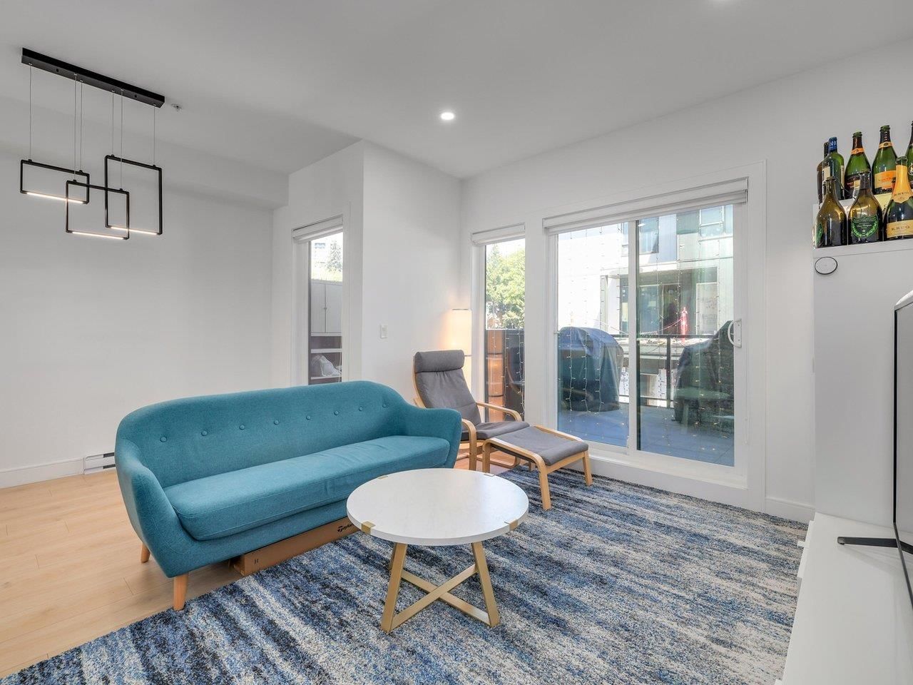 Listing Image 6