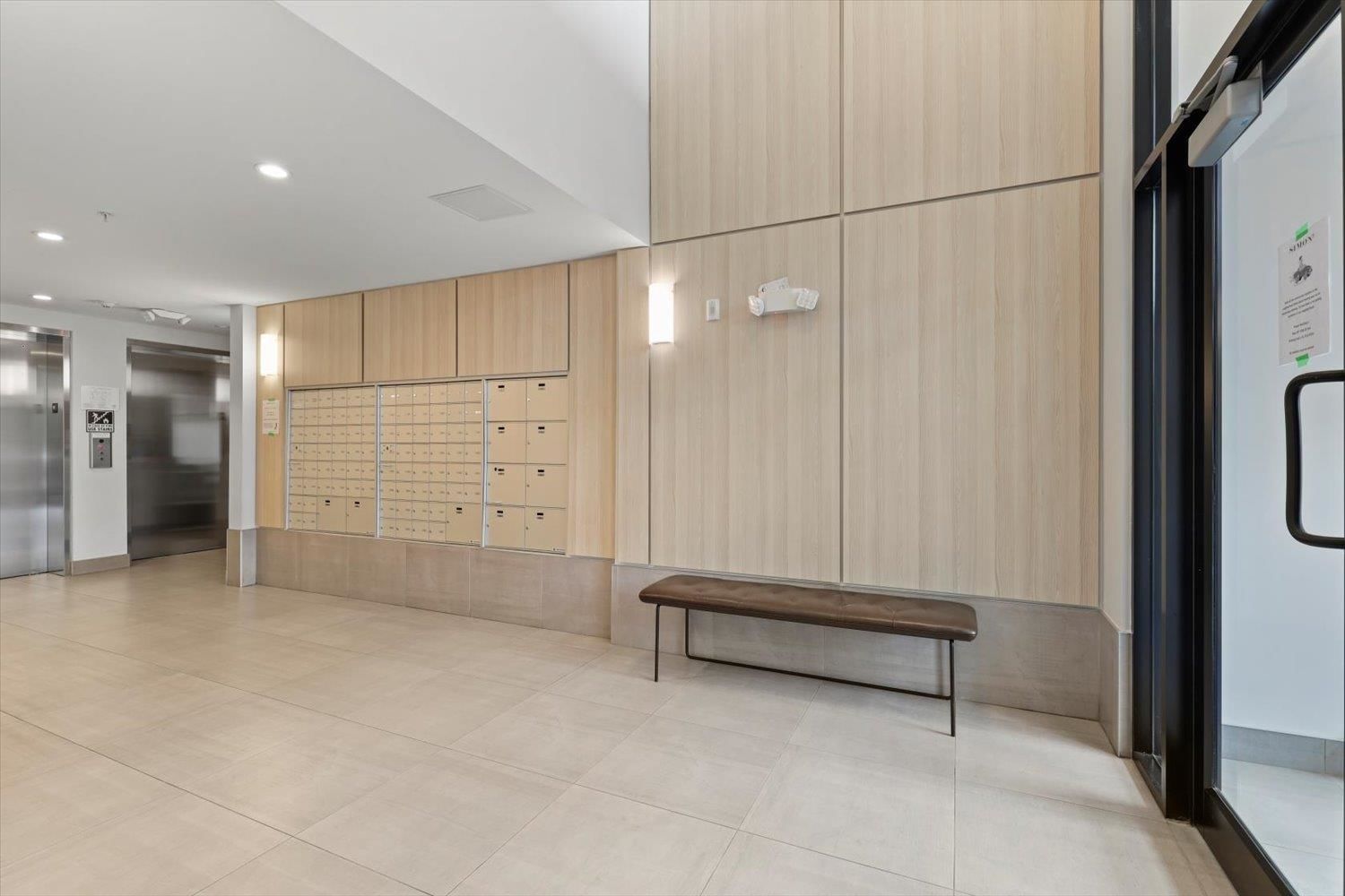 Listing Image 28