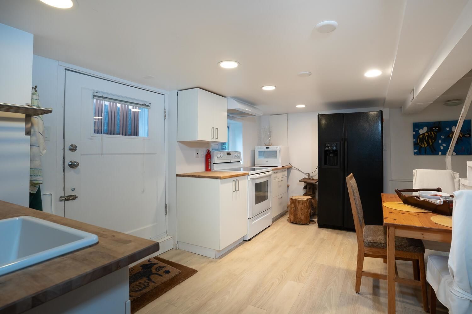Listing Image 18