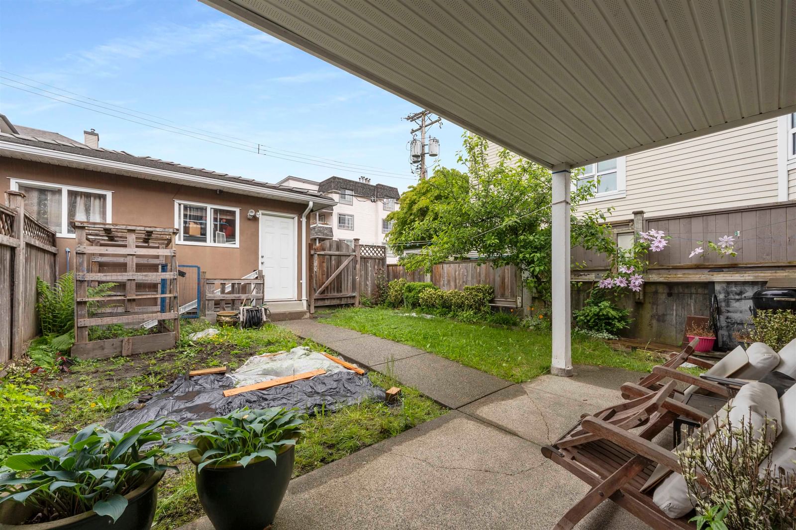 Listing Image 16