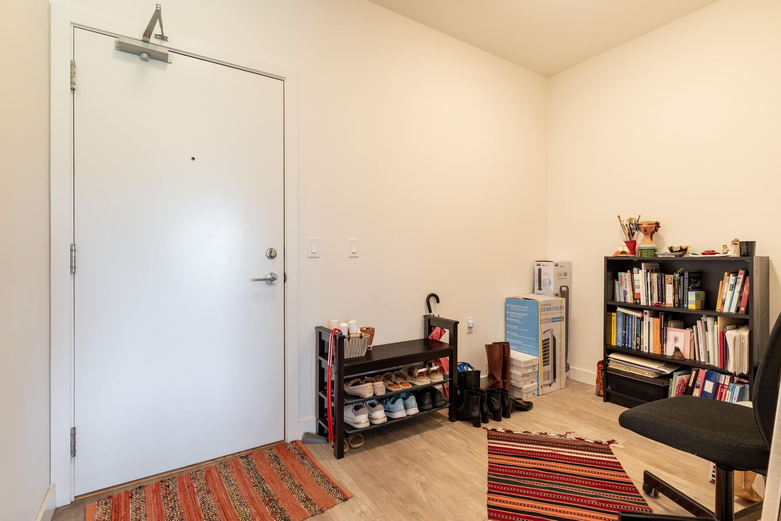 Listing Image 17