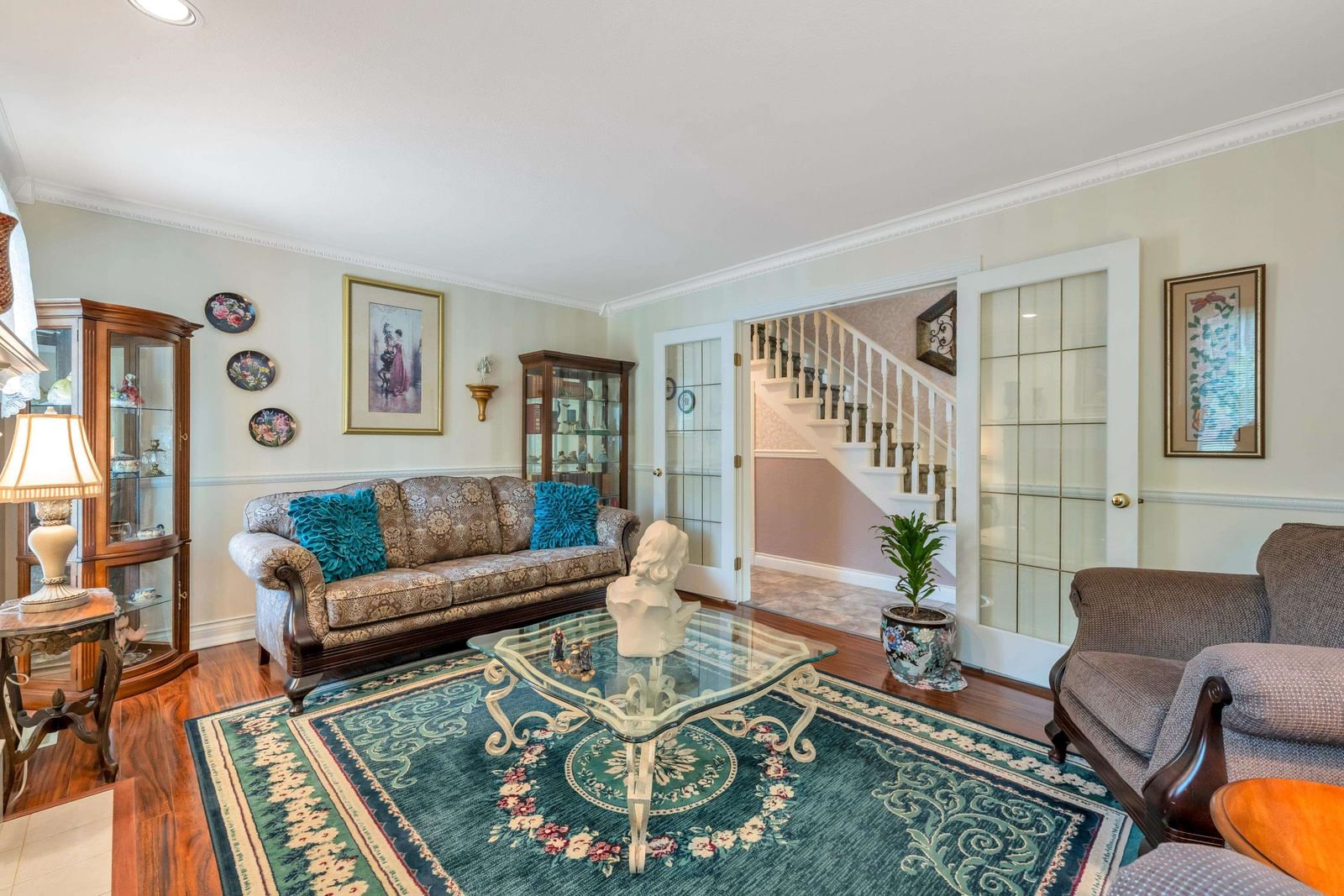 Listing Image 3