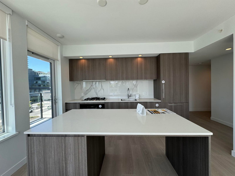 307 - 6537 Telford Avenue, Burnaby, V5H 0K9 | Image 3