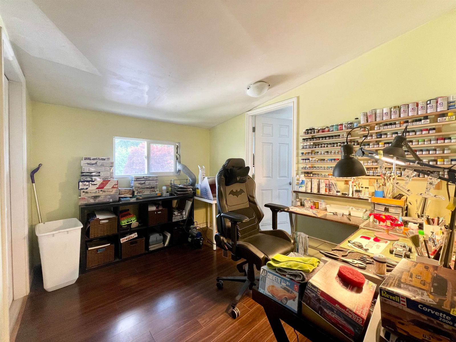 Listing Image 10