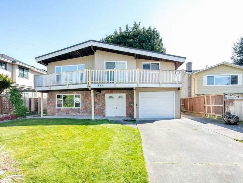 4831 Foxglove Crescent, Richmond, V7C 2K4 | Image 2