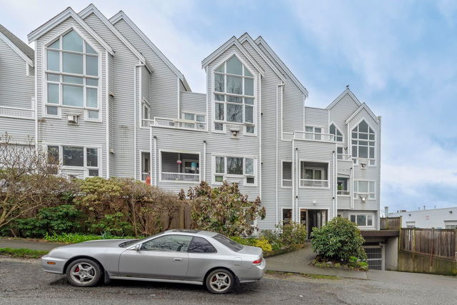 207 - 1330 Graveley Street