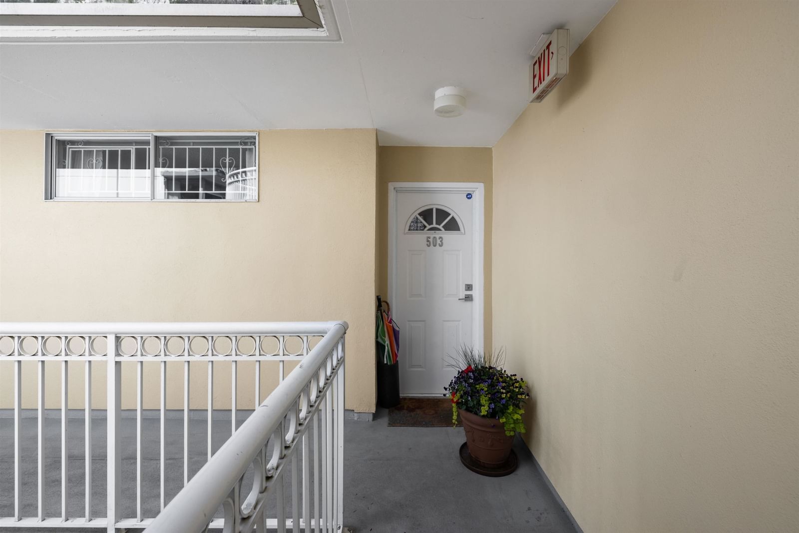 Listing Image 37