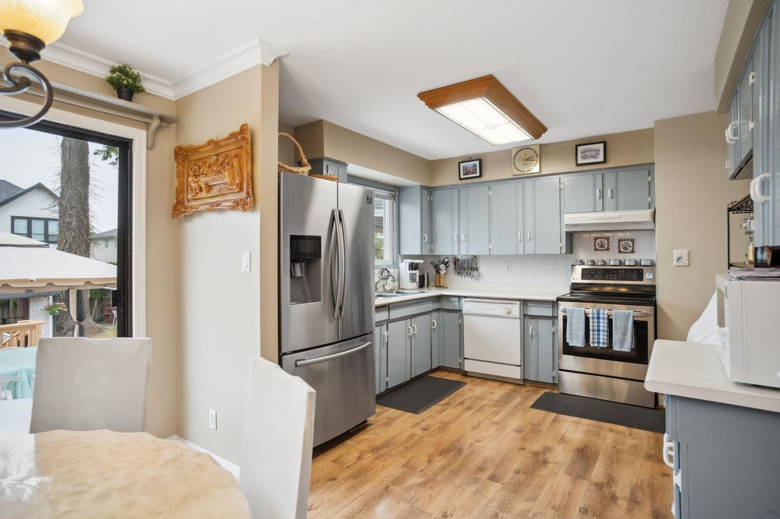 Listing Image 13