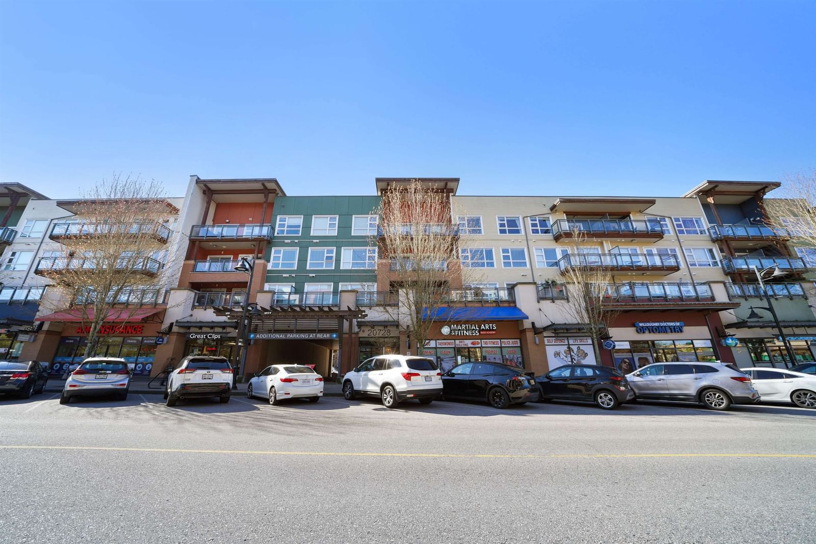 Listing Image 3