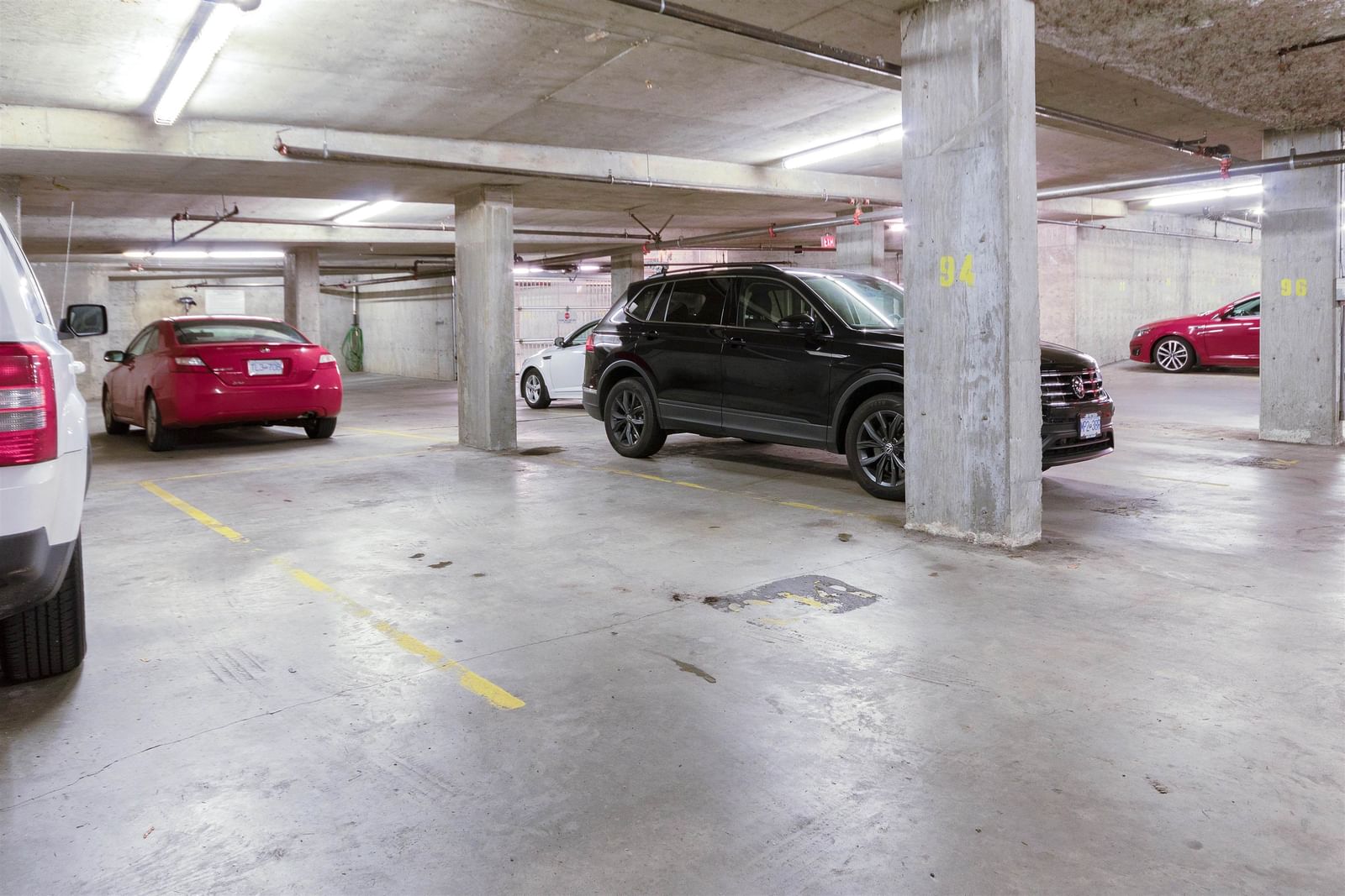 Listing Image 16