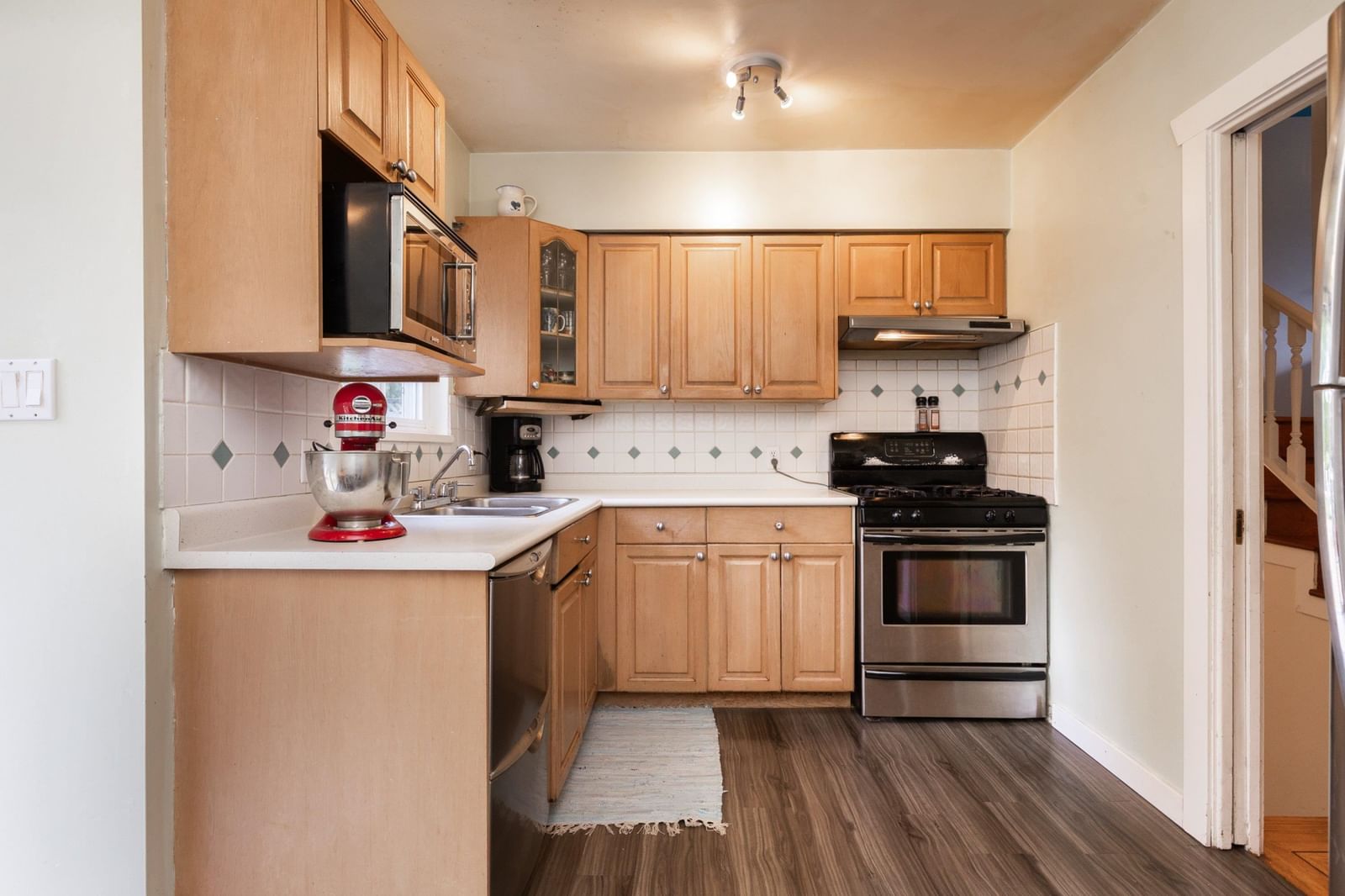 Listing Image 15