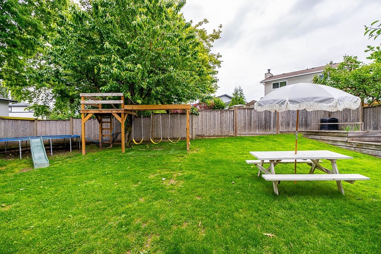 Listing Image 18