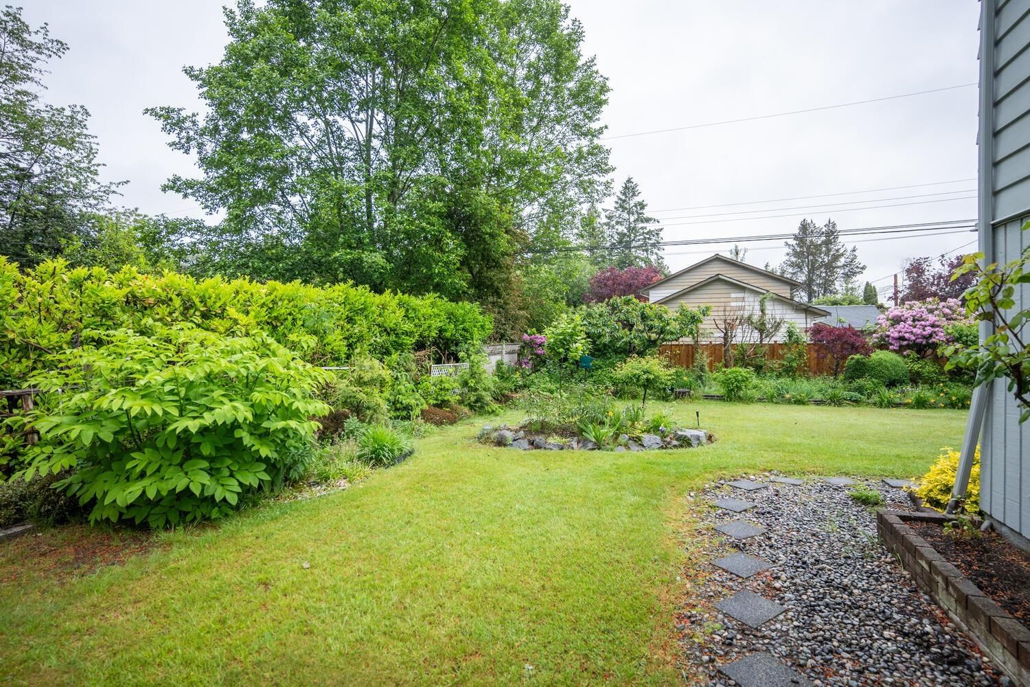 Listing Image 24
