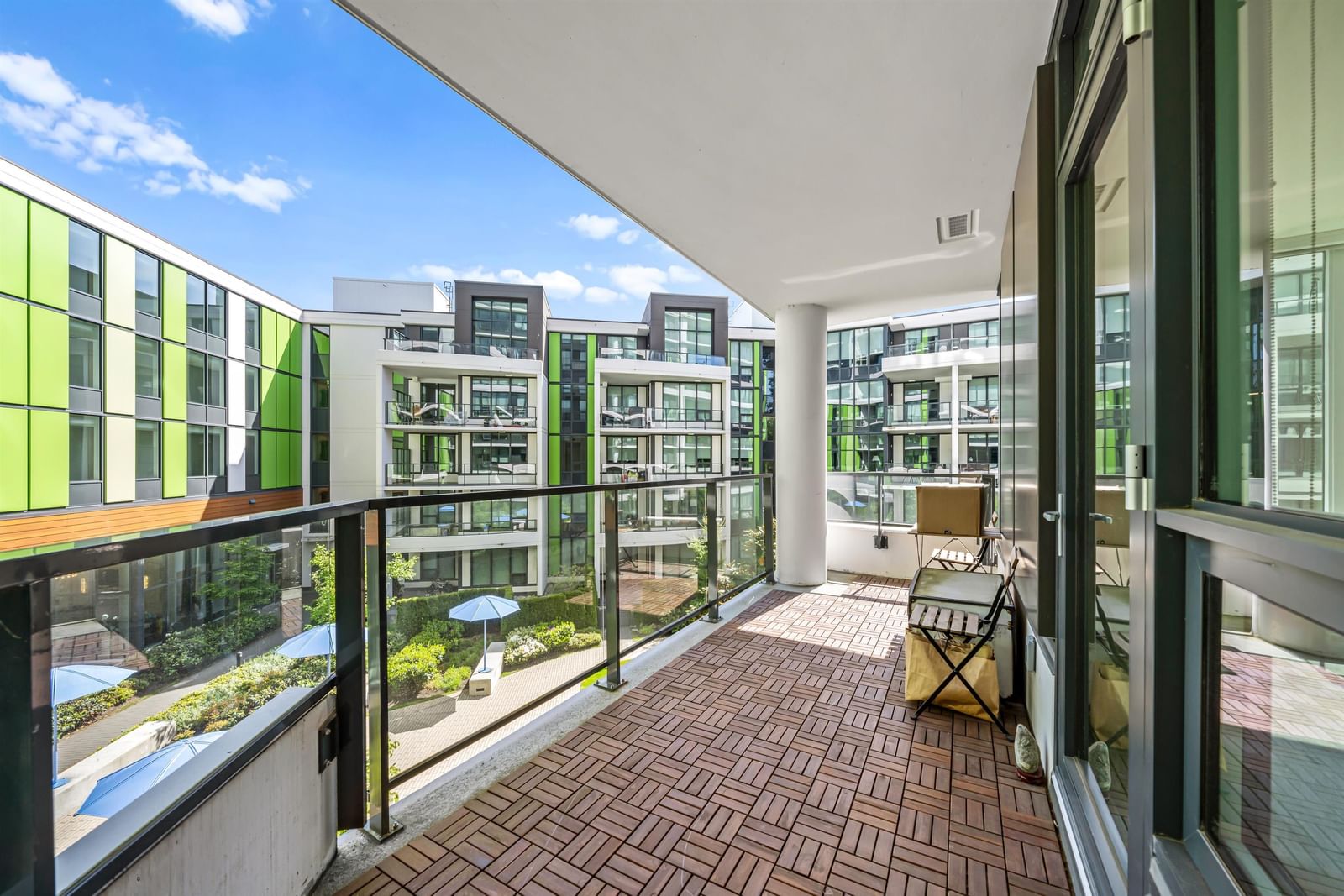 Listing Image 6
