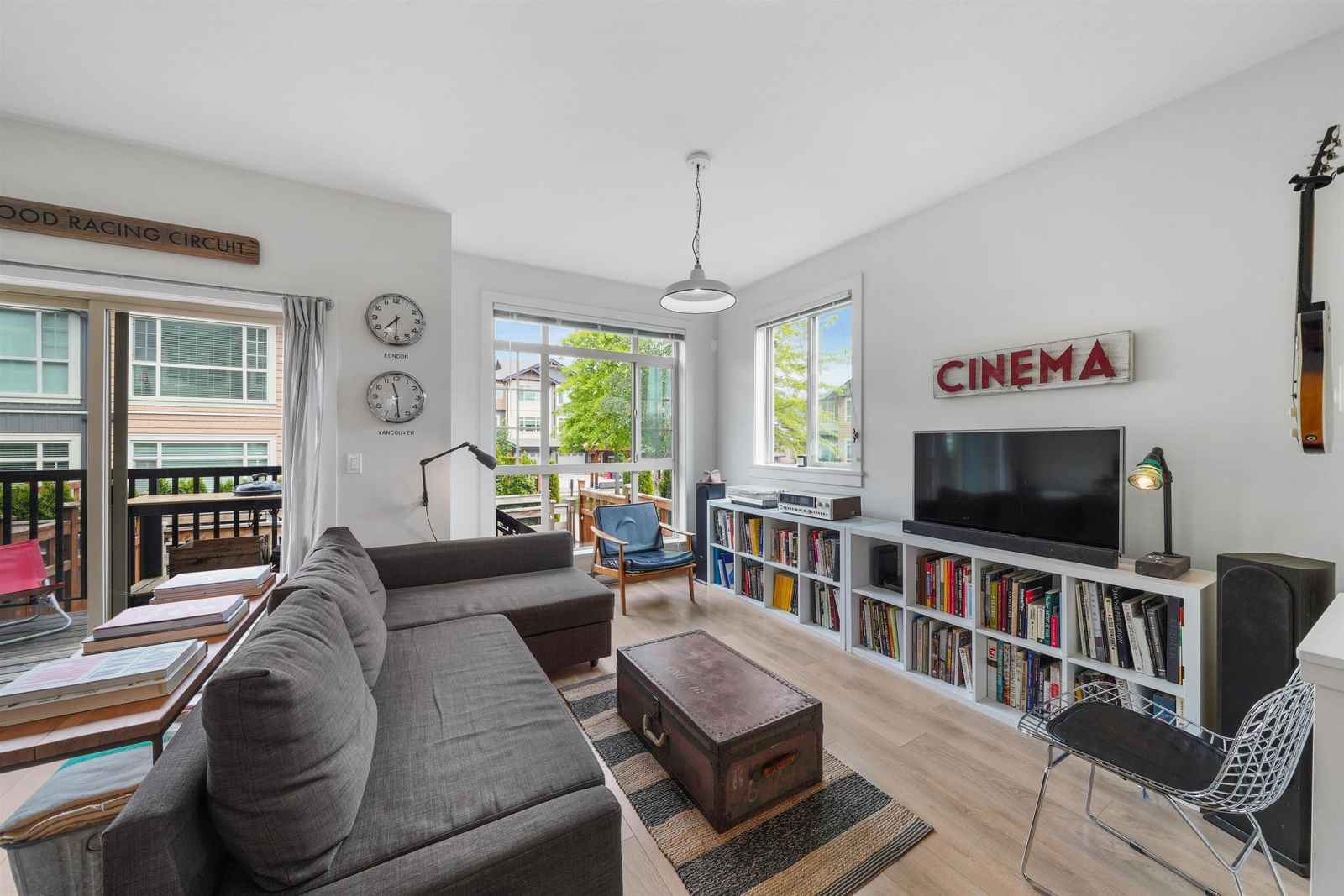 Listing Image 14