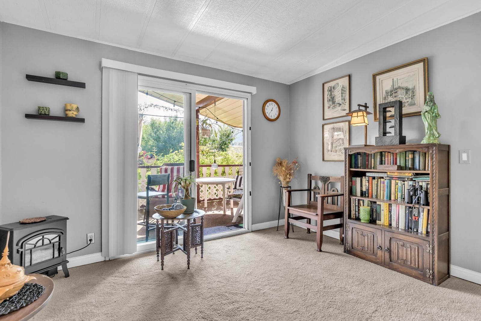 Listing Image 19