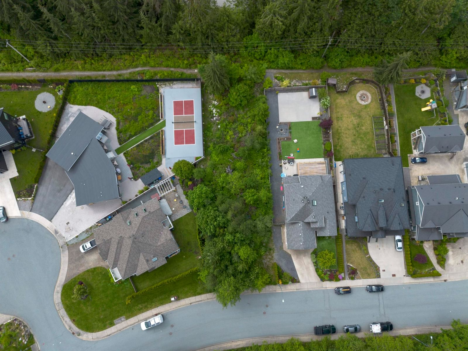 Listing Image 4