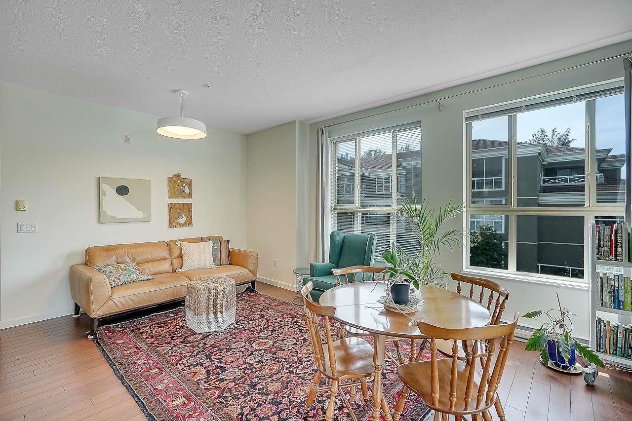 Listing Image 17