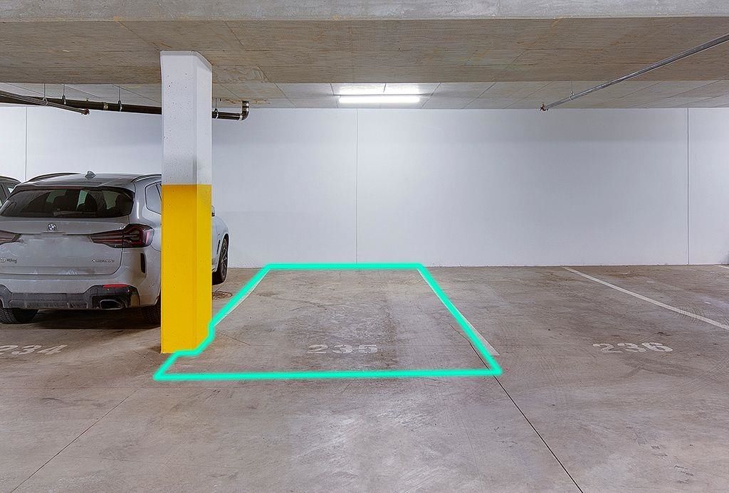 Listing Image 15