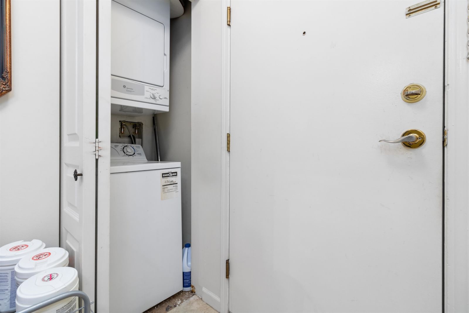 Listing Image 18